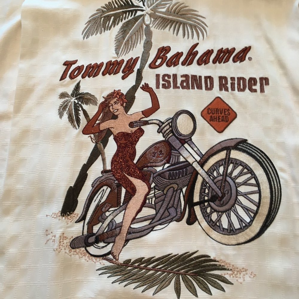 Tommy Bahama - Island Silk .. Vintage